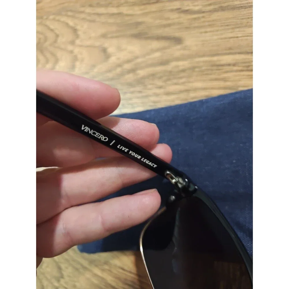 Vincero The Villa Black Gold Polarized Men's Sunglasses 53-19-140 Used